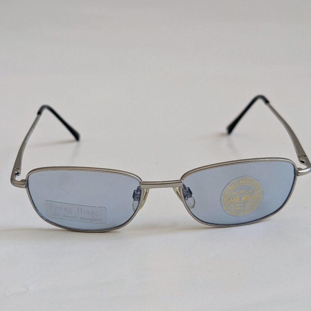 NWT Vintage 90's Small Rectangle Metal Sport Sunglasses (S.Silver)